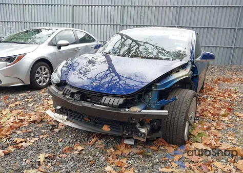 2020 Tesla Model 3 Standard Range Plus Rear-Wheel Drive/Standard Range Rear-Wheel Drive from USA, damaged, VIN 5YJ3E1EAXLF661367